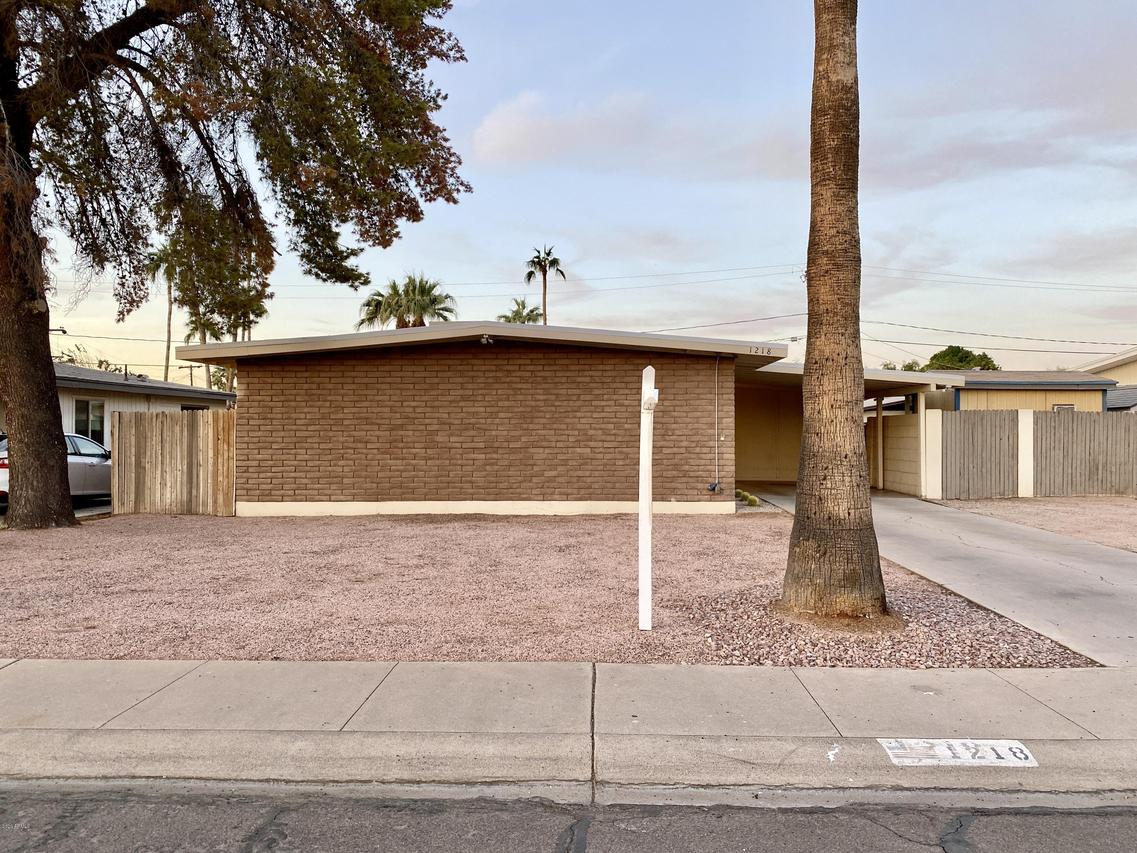 1218 E Loma Vista Dr., Tempe, AZ 85282