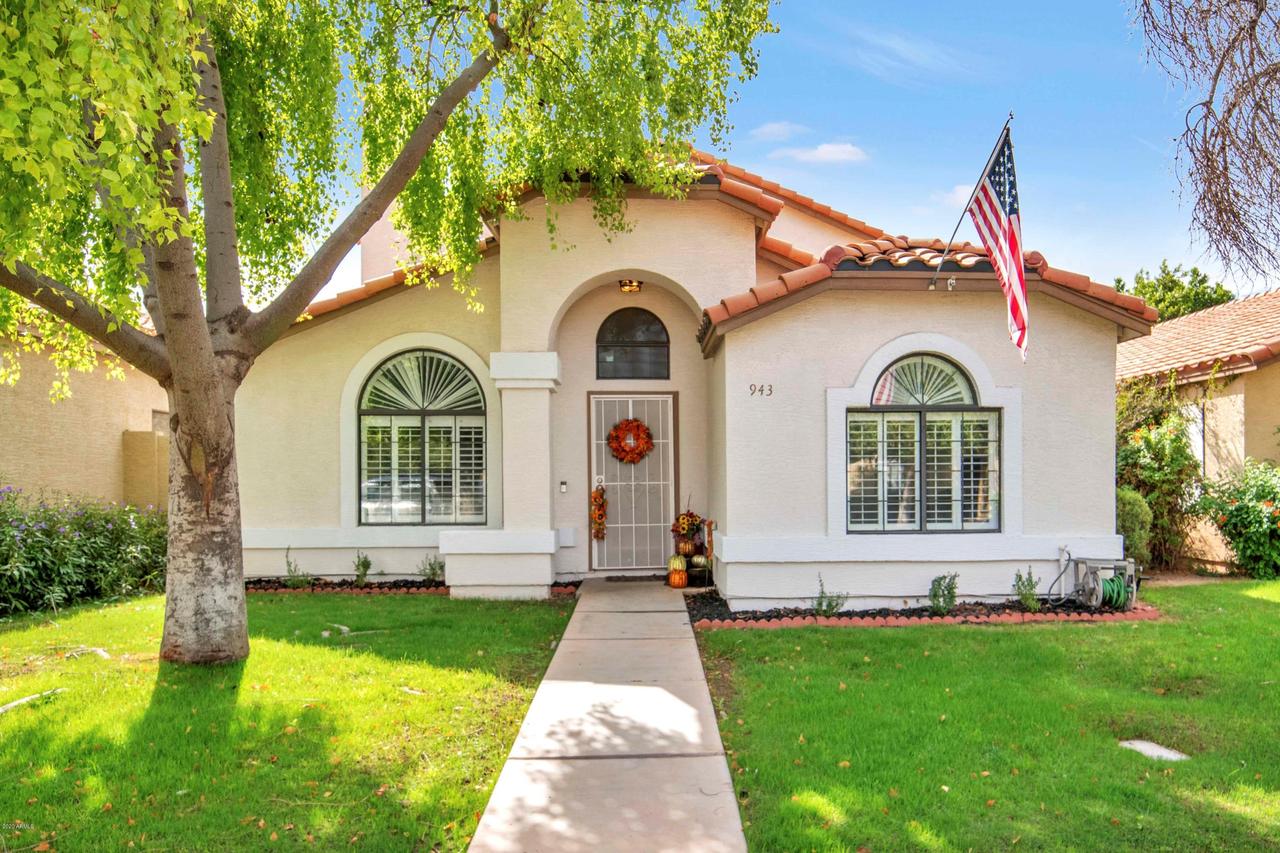 943 E Hearne Way, Gilbert, AZ 85234