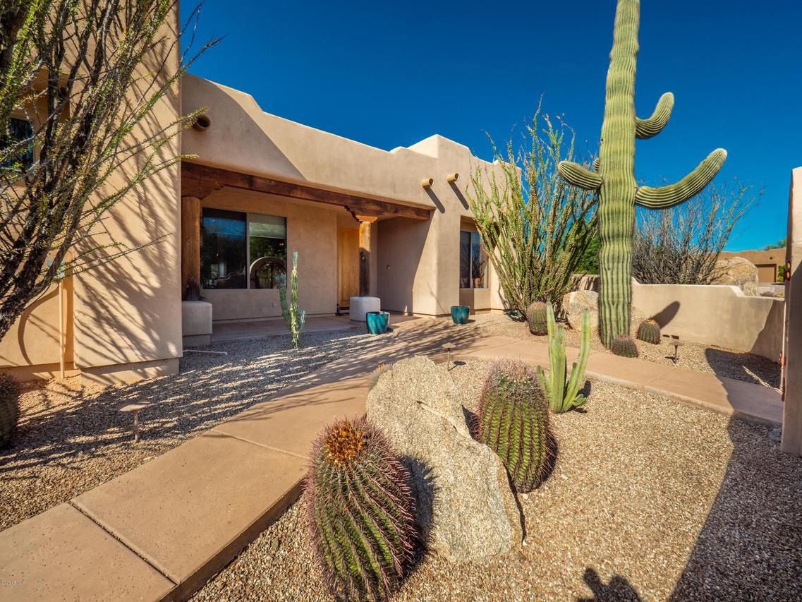 18 E Irvine Rd., Phoenix, AZ 85086