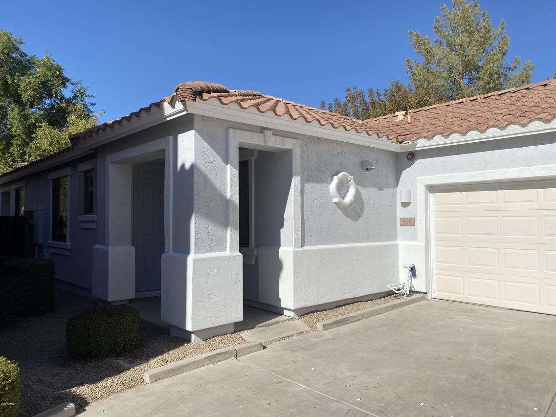 928 E Redondo Dr., Gilbert, AZ 85296