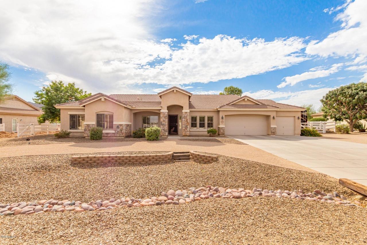 9517 W Golddust Dr., Queen Creek, AZ 85144