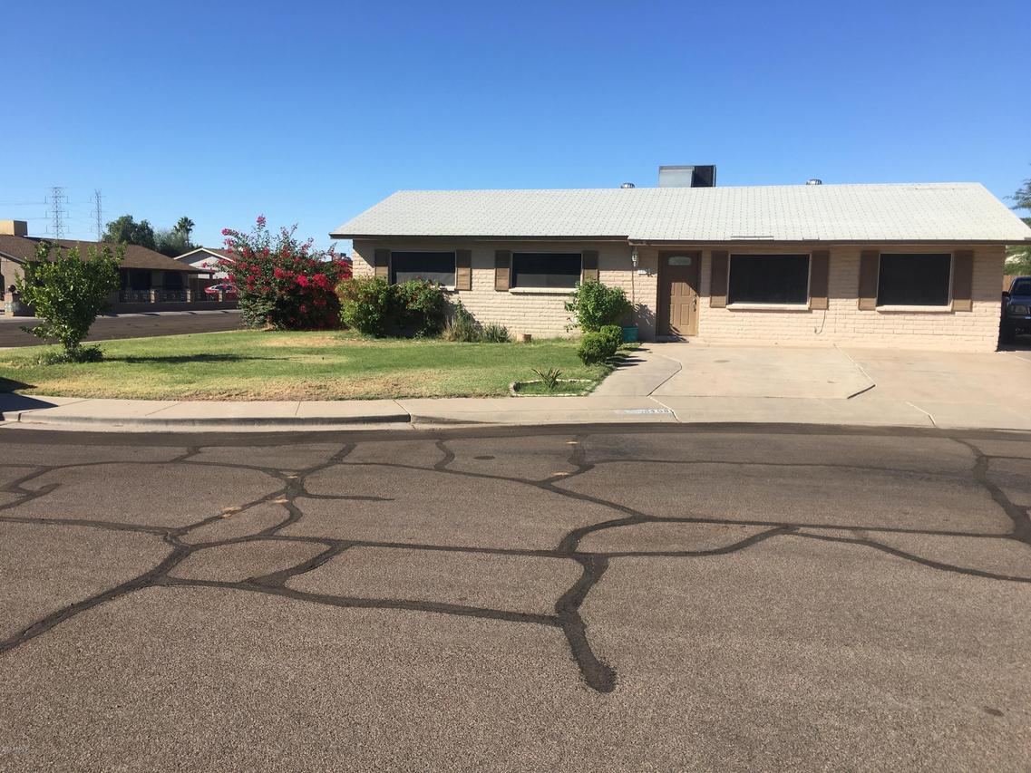 8408 W Echo Ln., Peoria, AZ 85345
