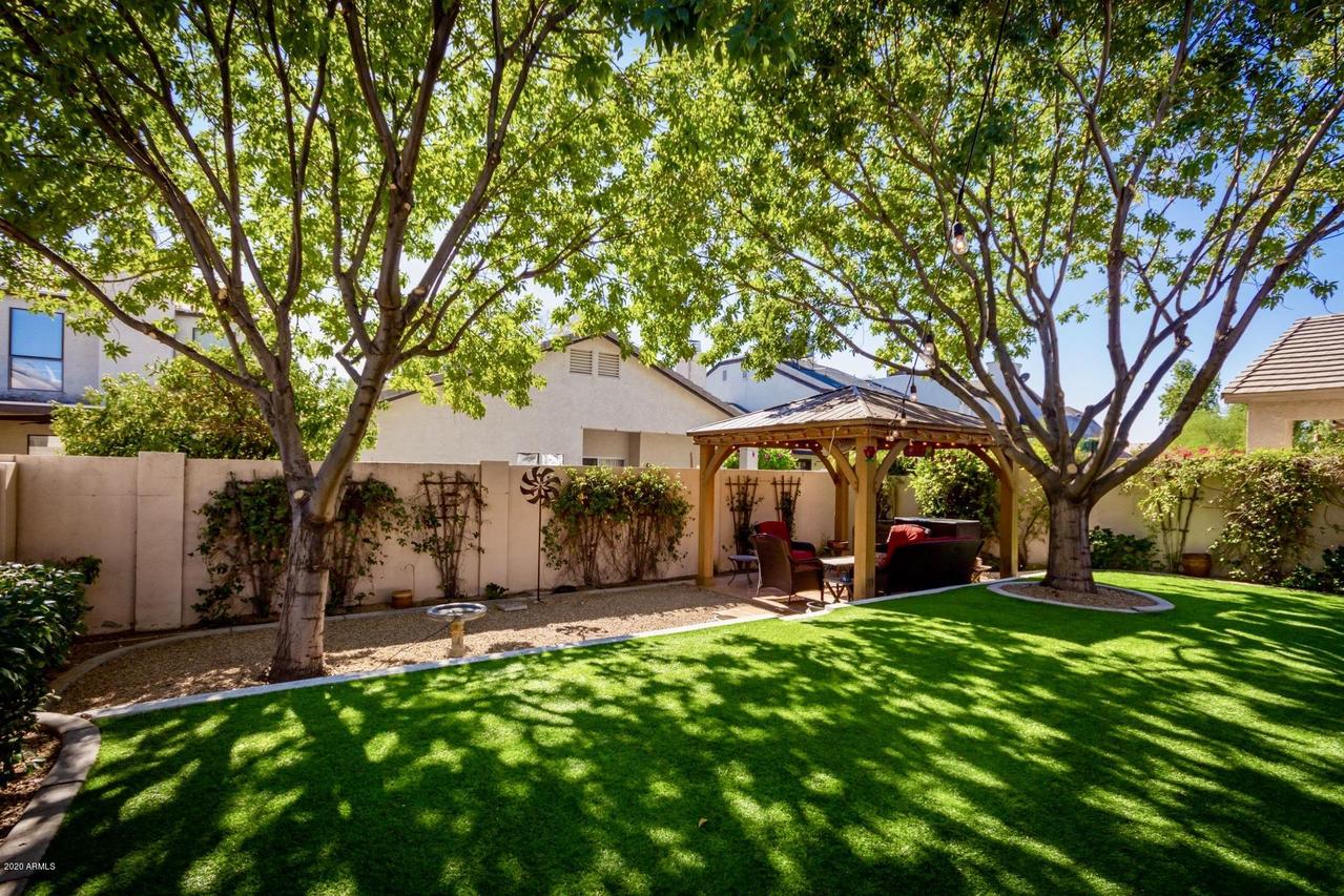 2937 E Blanche Dr., Phoenix, AZ 85032