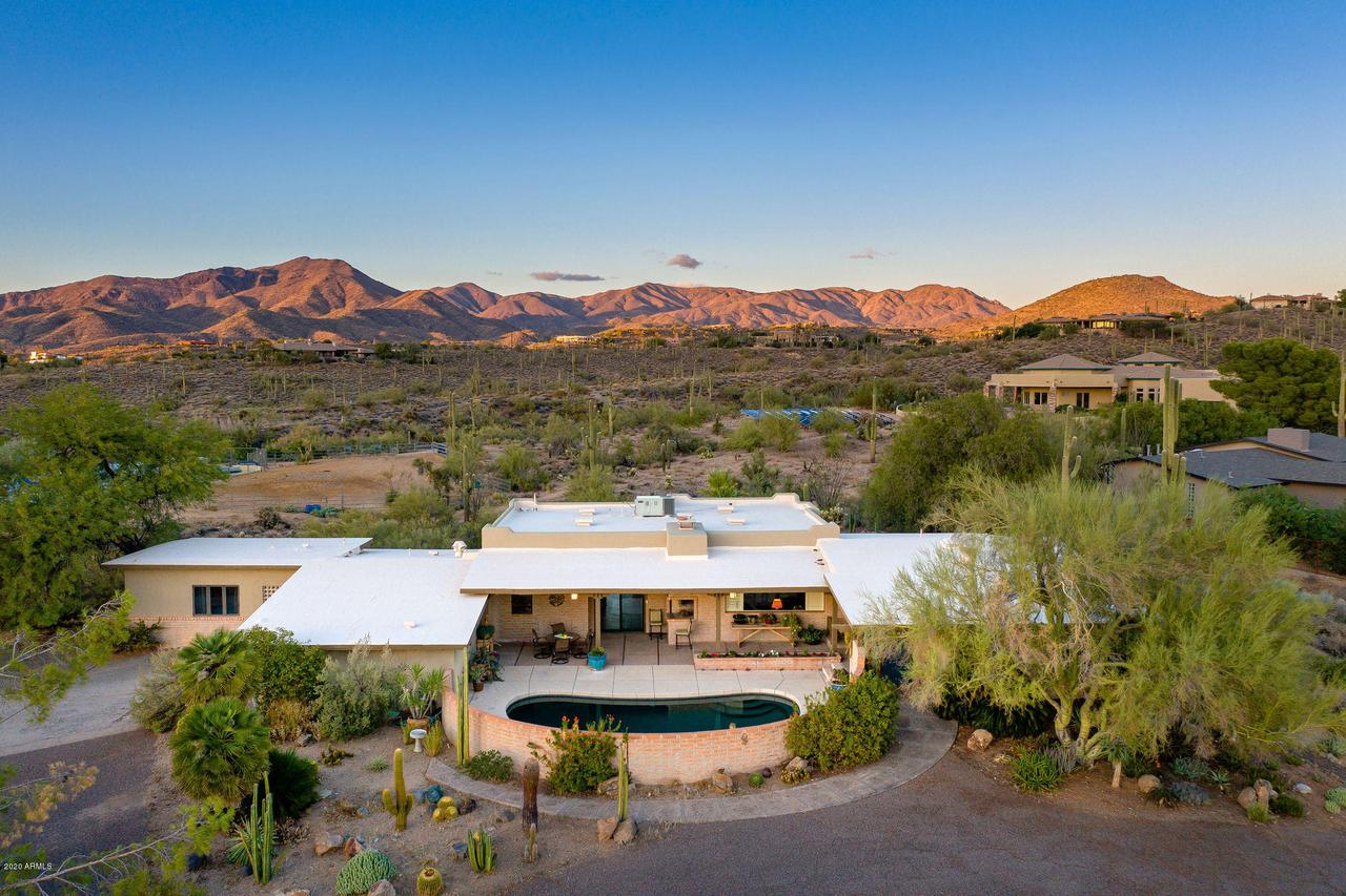 37646 N Foursome Way, Carefree, AZ 85377