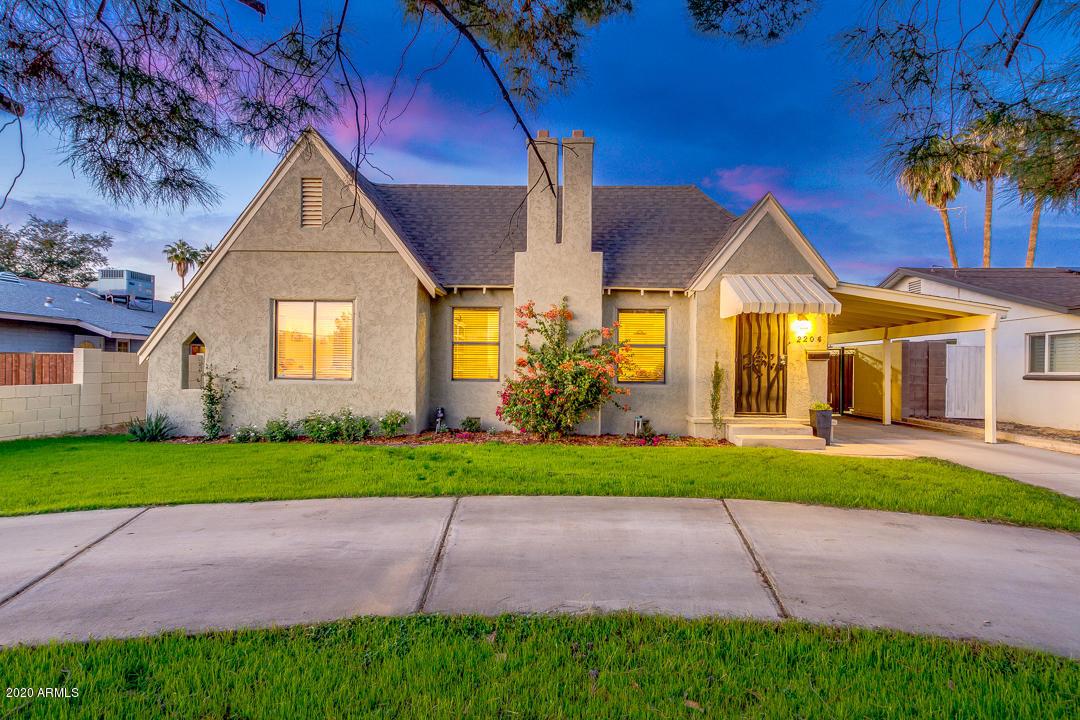 2204 E Whitton Ave., Phoenix, AZ 85016