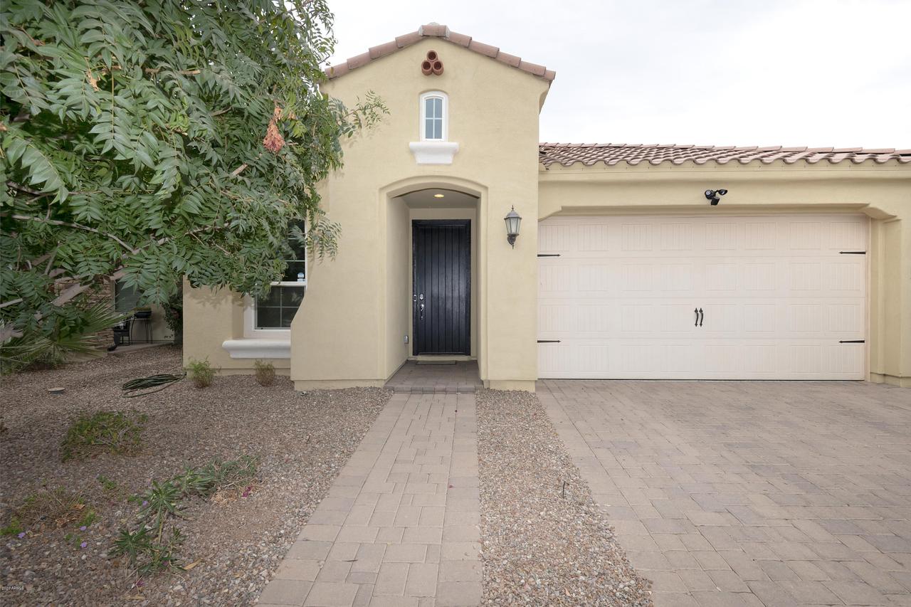 10225 E Sable Ave., Mesa, AZ 85212