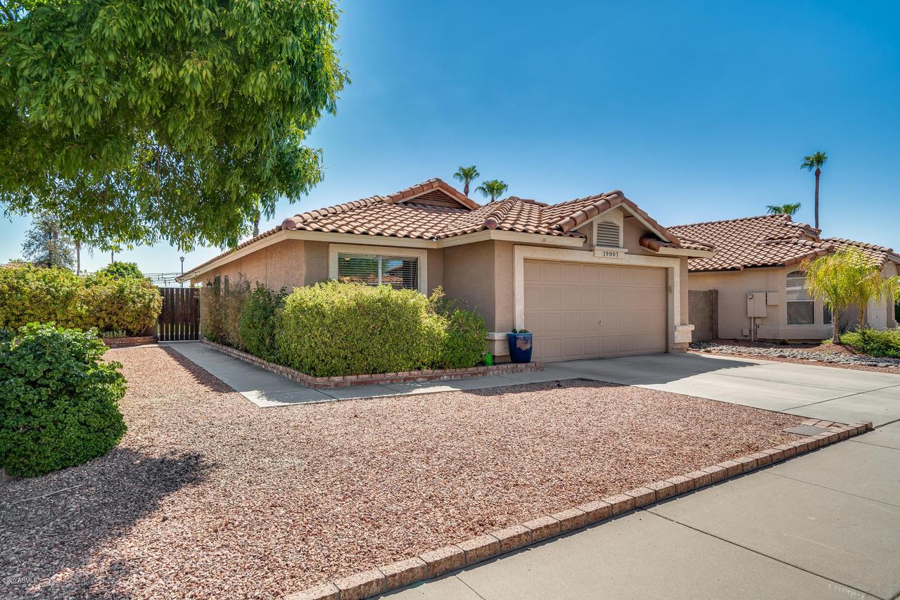 19007 N 76th Ave., Glendale, AZ 85308