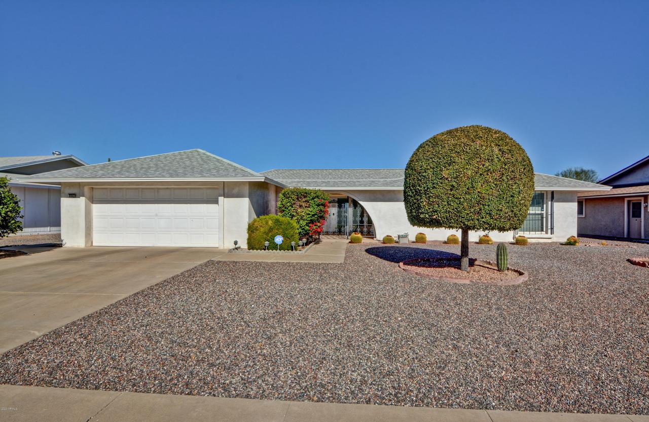 10410 W Signal Butte Cir., Sun City, AZ 85373