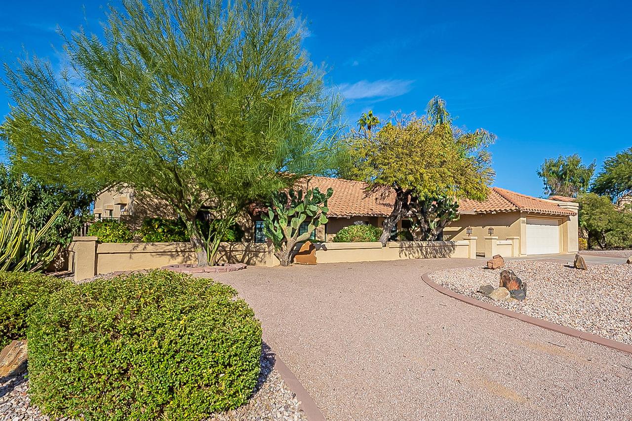 4302 E Betty Elyse Ln., Phoenix, AZ 85032