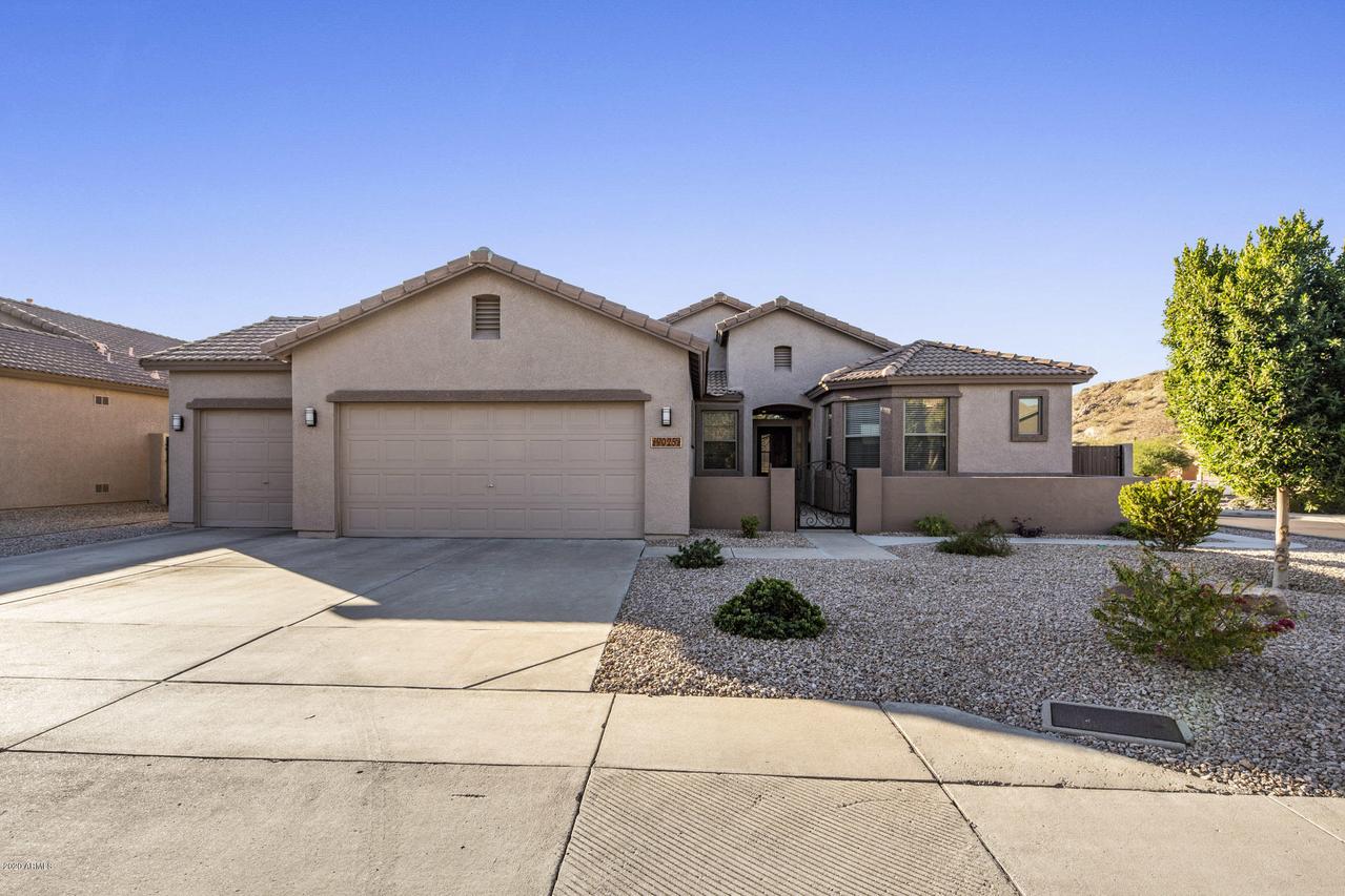 9025 E Hannibal St., Mesa, AZ 85207