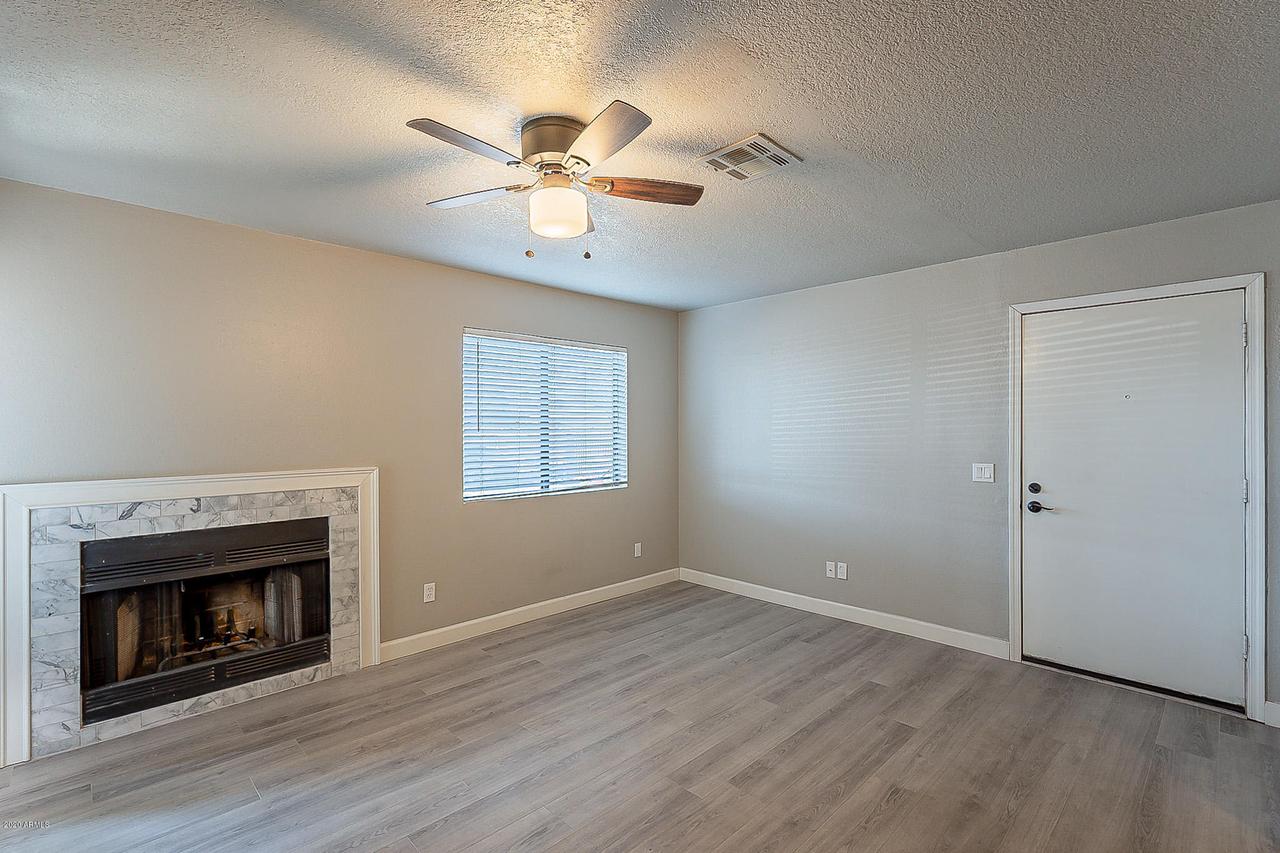 1075 E Chandler Blvd. #102, Chandler, AZ 85225