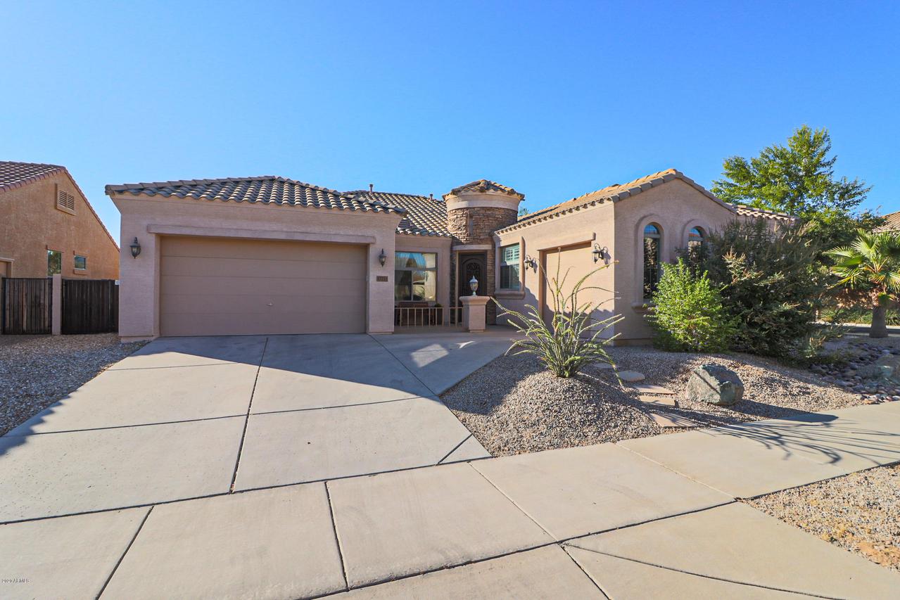 17731 W Dreyfus St., Surprise, AZ 85388
