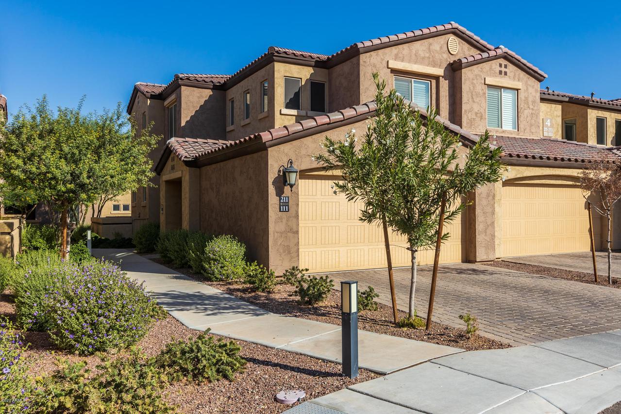 250 W Queen Creek Rd. #111, Chandler, AZ 85248