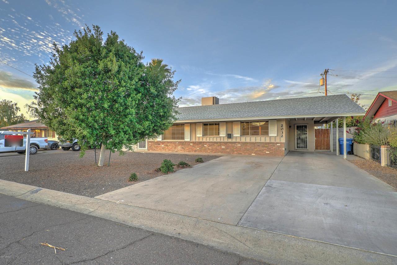2032 E Monterey Way, Phoenix, AZ 85016