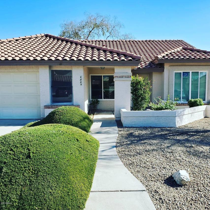 4009 E Cholla Canyon Dr., Phoenix, AZ 85044
