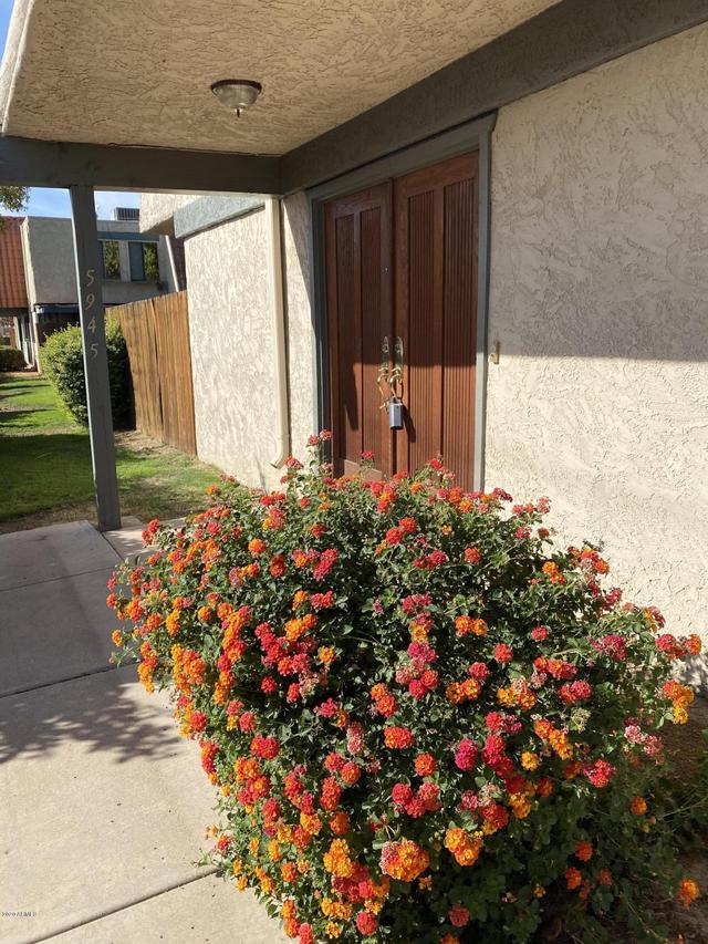 5945 W Golden Ln., Glendale, AZ 85302