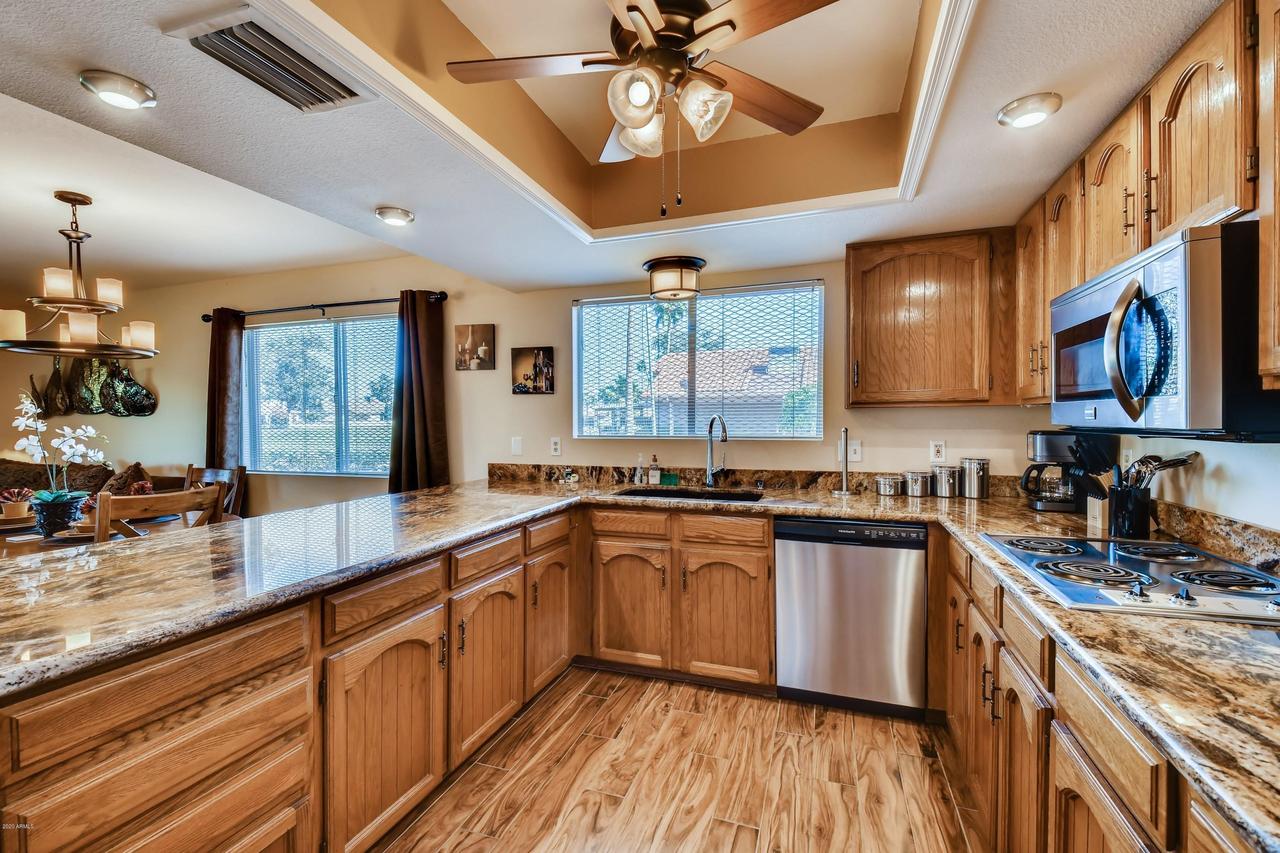 1554 Leisure World, Mesa, AZ 85206