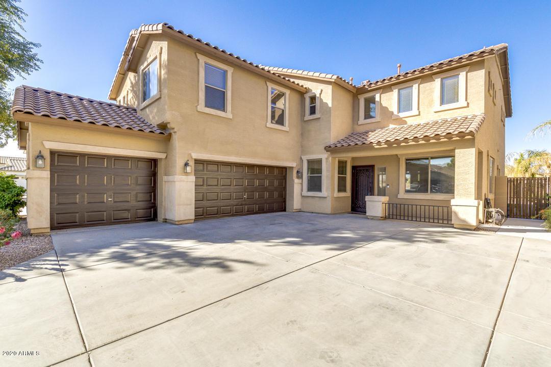 942 W Holstein Tr., San Tan Valley, AZ 85143