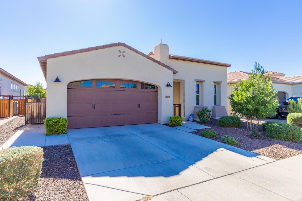 557 E Laddoos Ave., San Tan Valley, AZ 85140