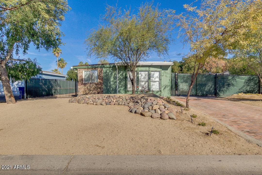 7902 E Irwin Ave., Mesa, AZ 85208