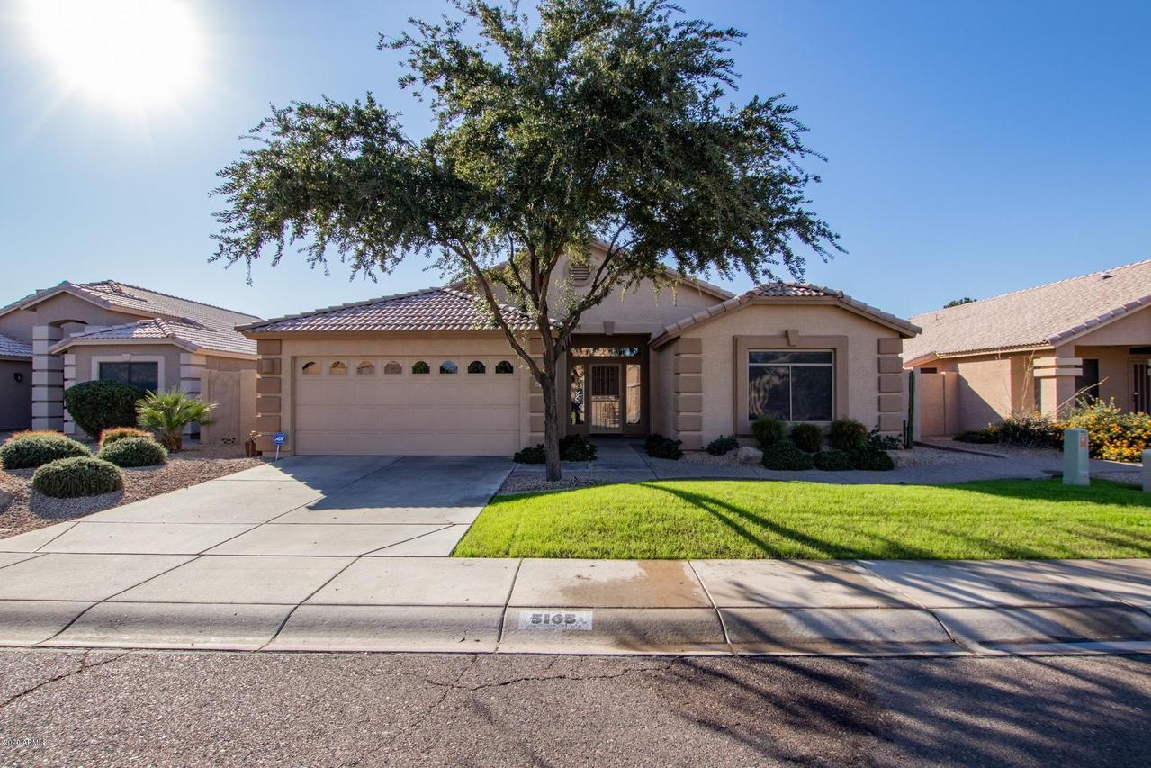 5165 W Frier Dr., Glendale, AZ 85301