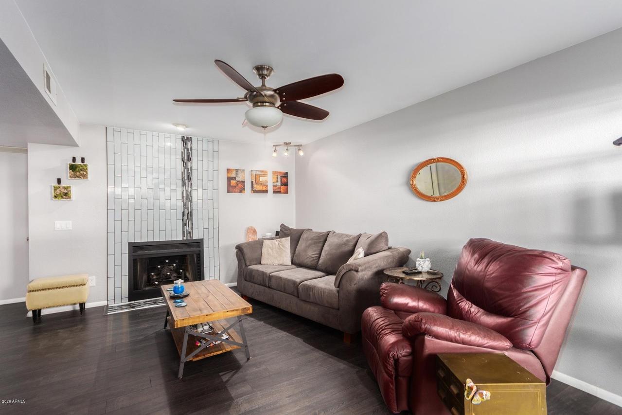 850 S River Dr. #1030, Tempe, AZ 85281