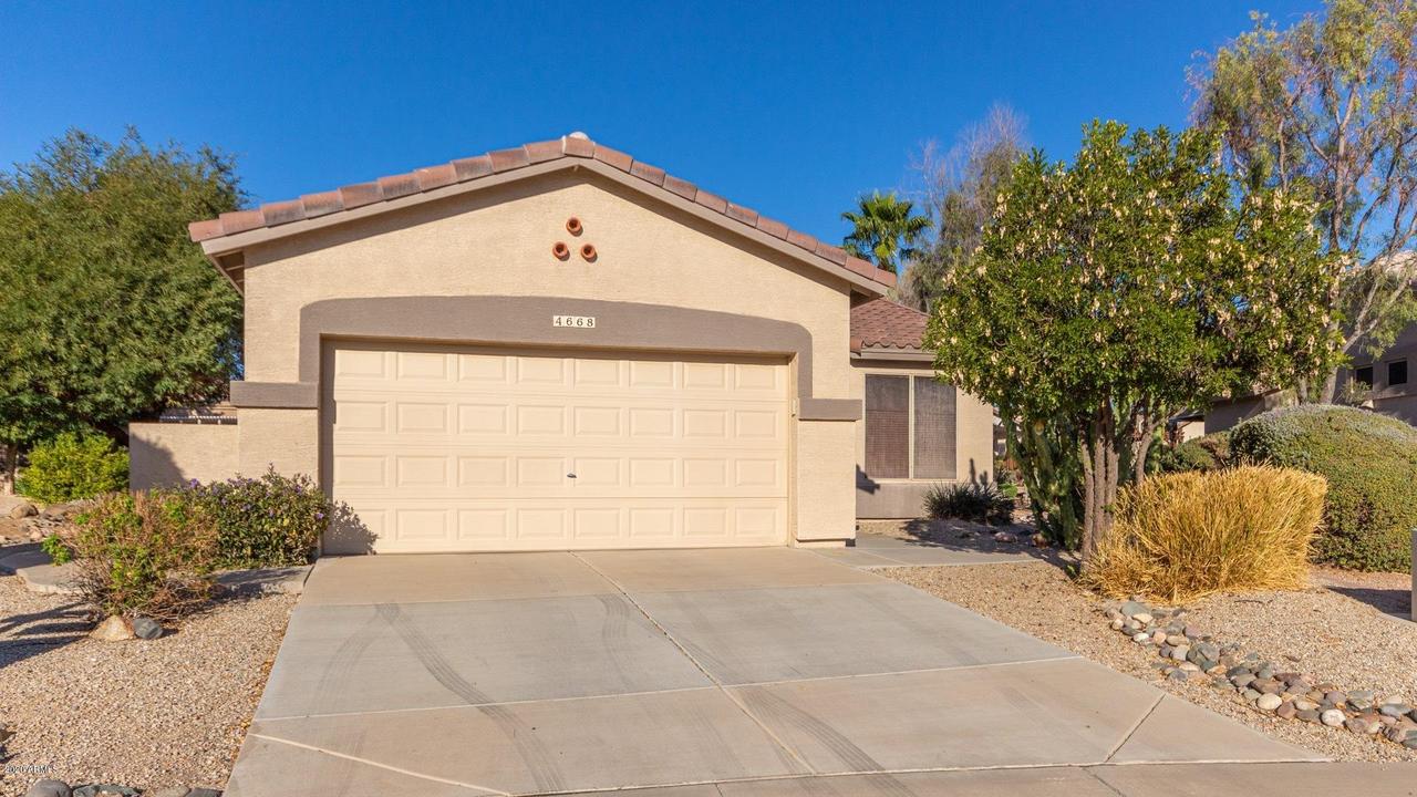4668 E Peartree Ln., Gilbert, AZ 85298