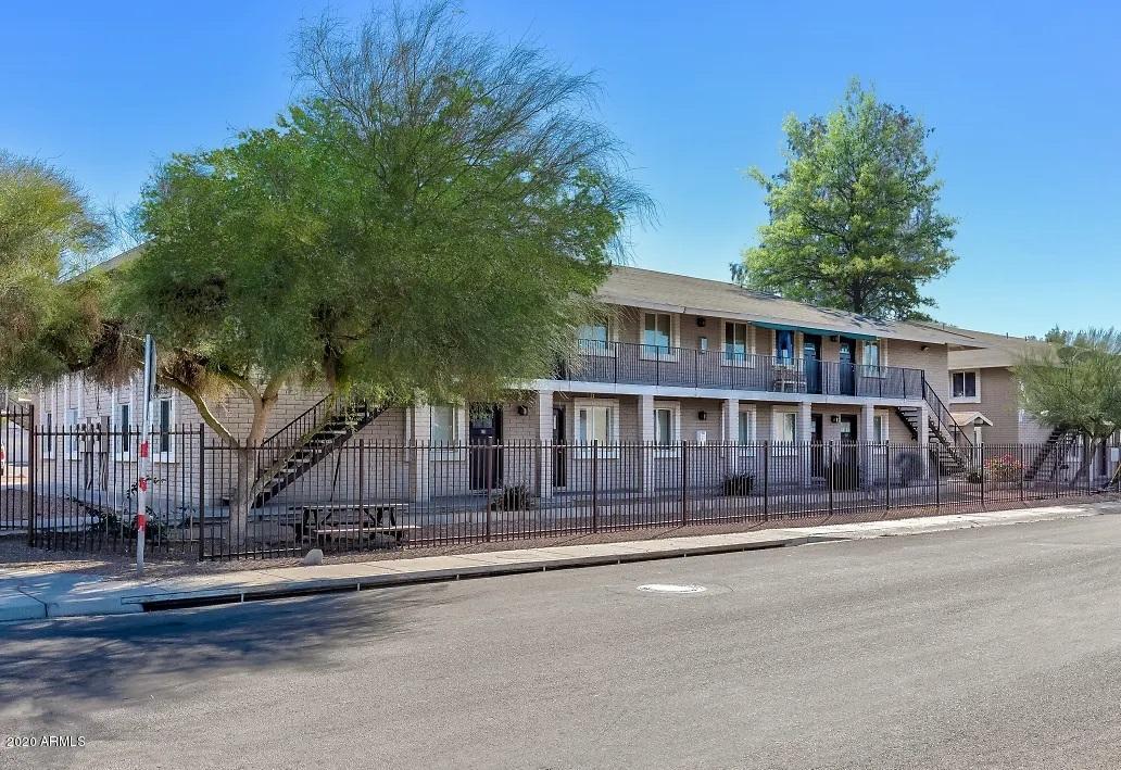 9645 N 11th Ave., Phoenix, AZ 85021