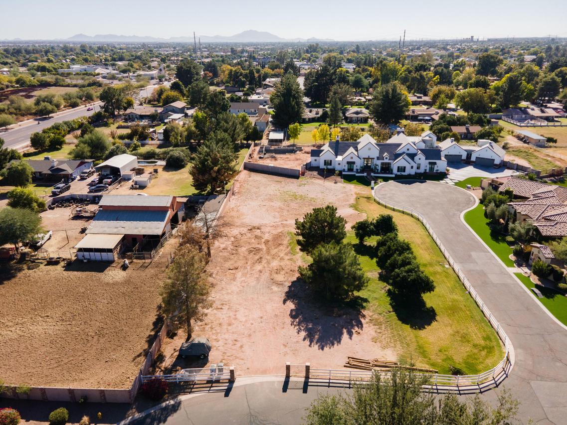 2341 E Escondido Pl. #-, Gilbert, AZ 85234