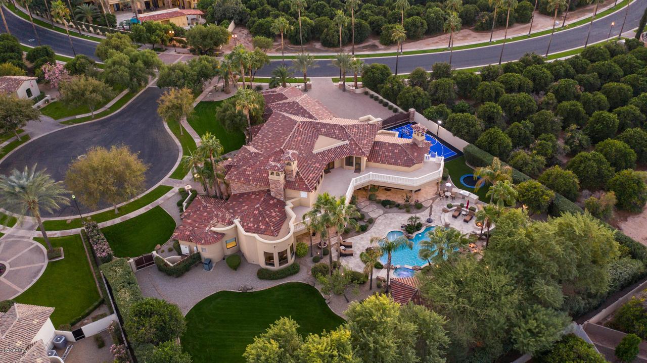 2154 N Pomelo Cir., Mesa, AZ 85215