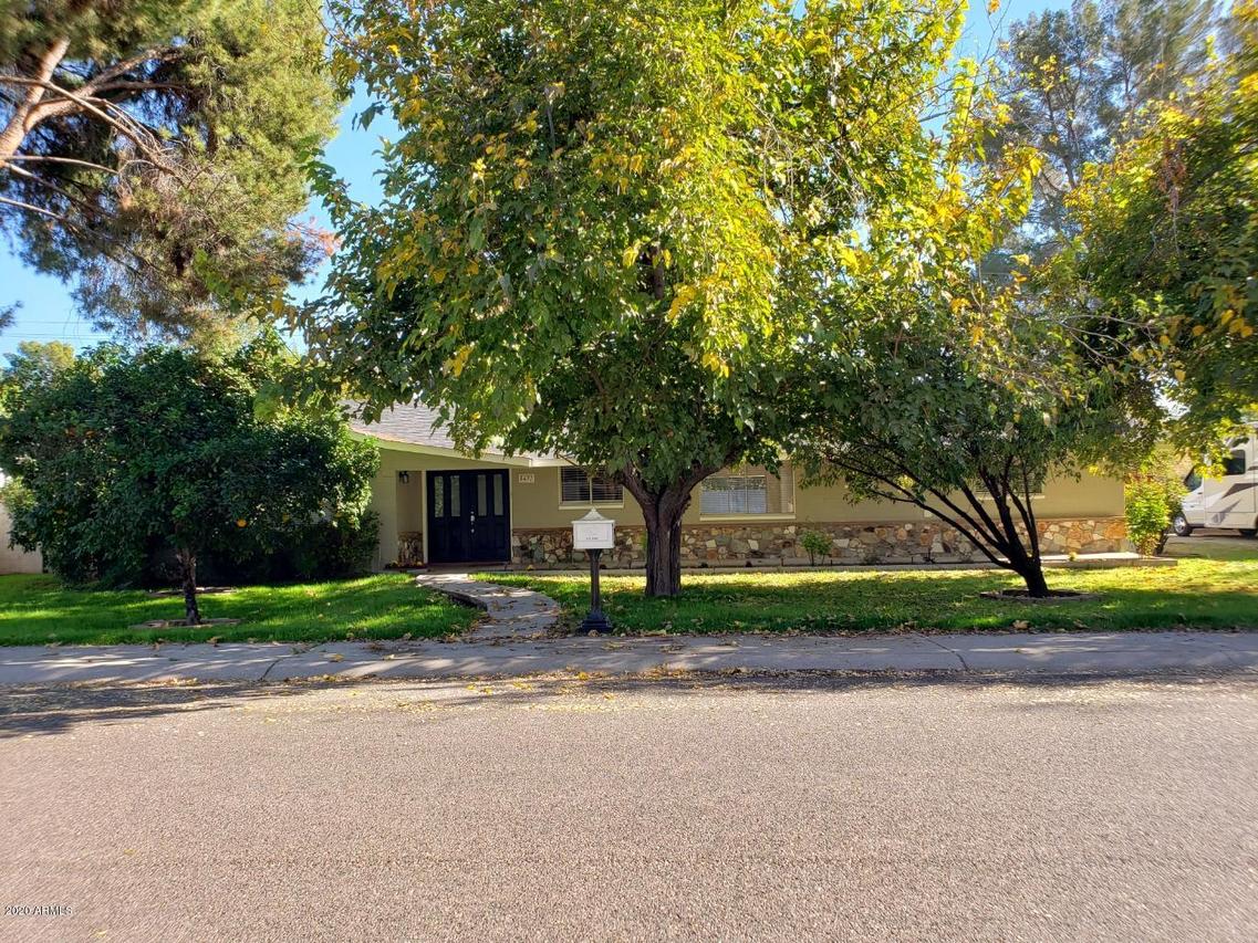 8427 N 17th Ave., Phoenix, AZ 85021