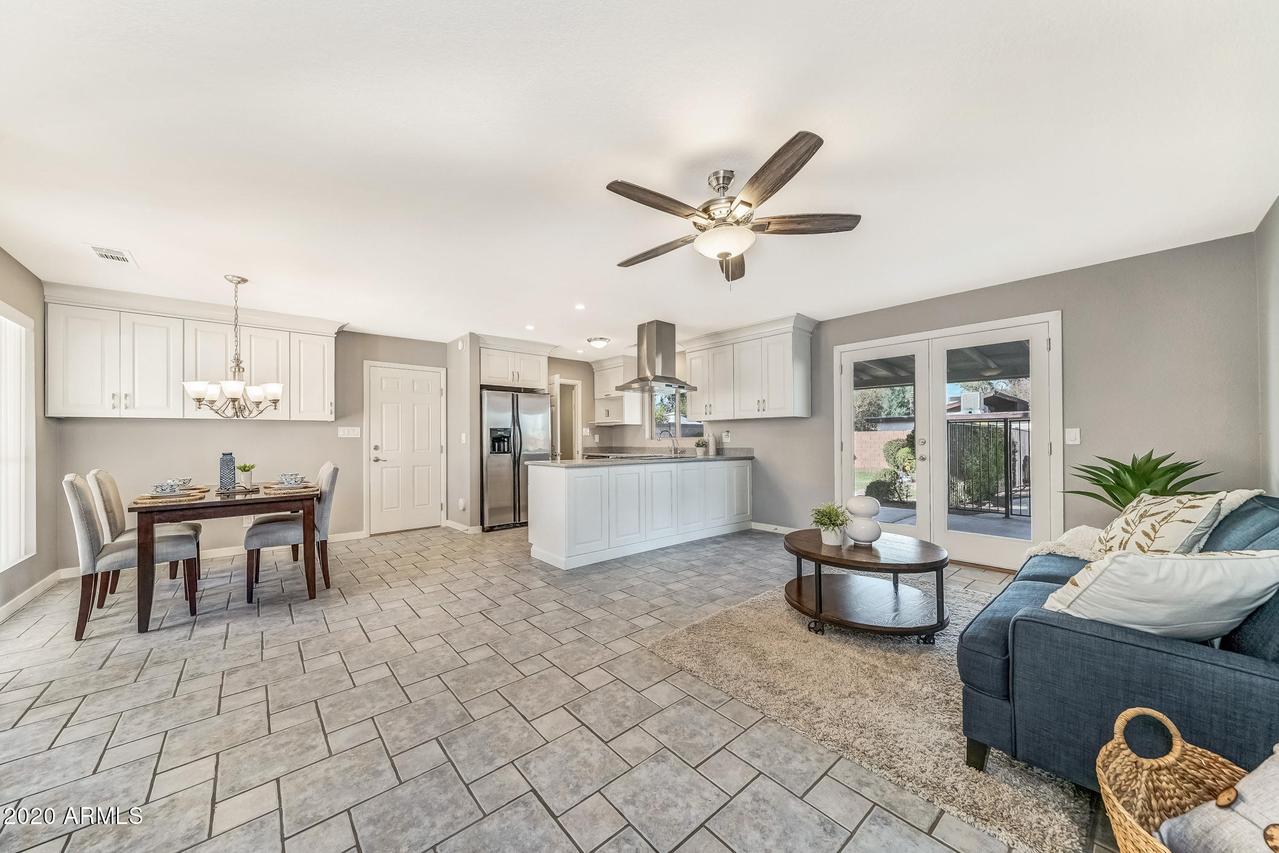 1318 W Nopal Ave., Mesa, AZ 85202