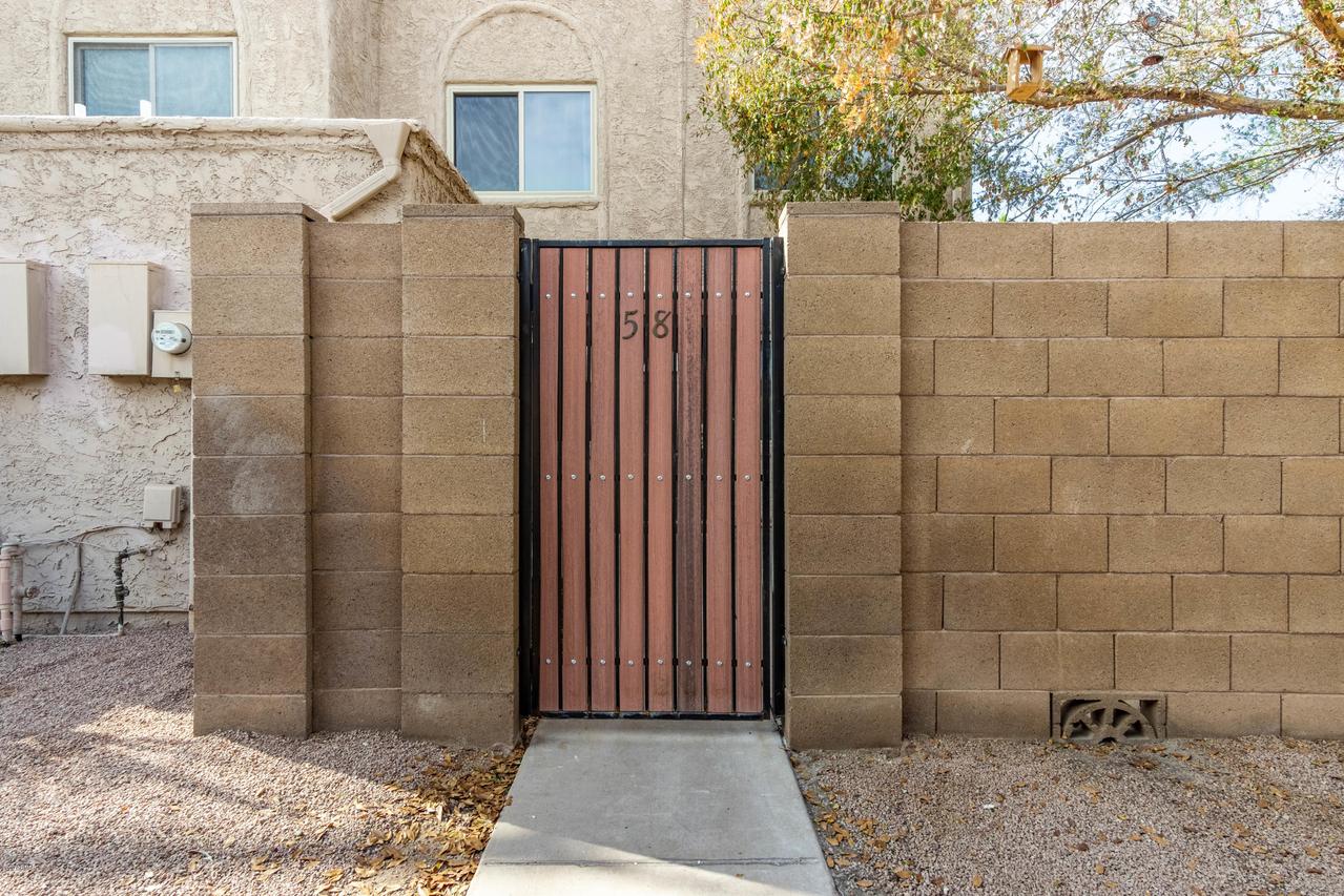 600 S Dobson Rd. #58, Mesa, AZ 85202