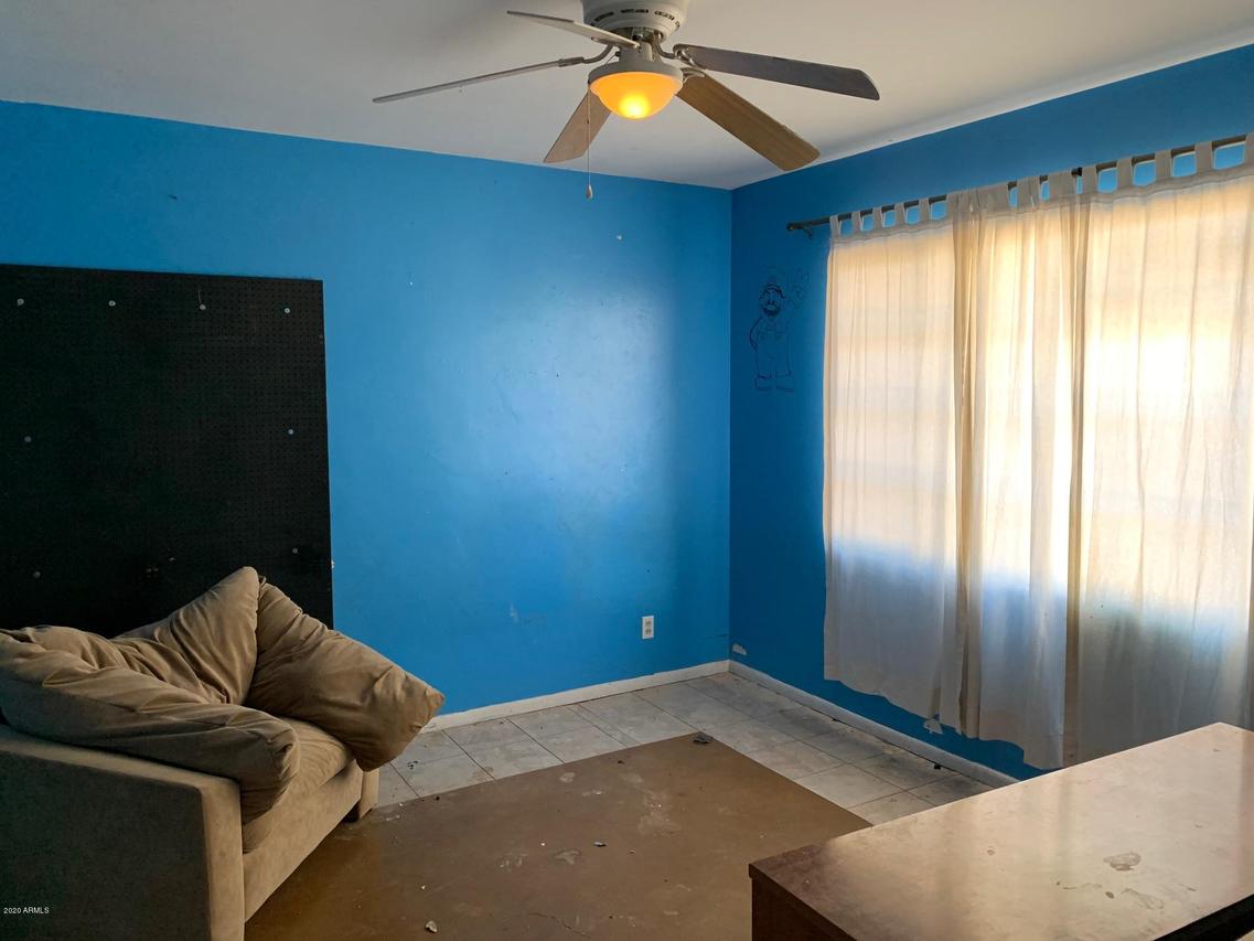 2136 W Village Dr., Phoenix, AZ 85023