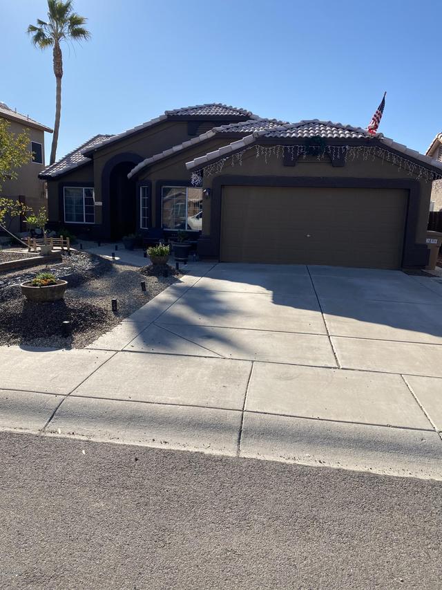9151 W Davis Rd, Peoria, AZ 85382