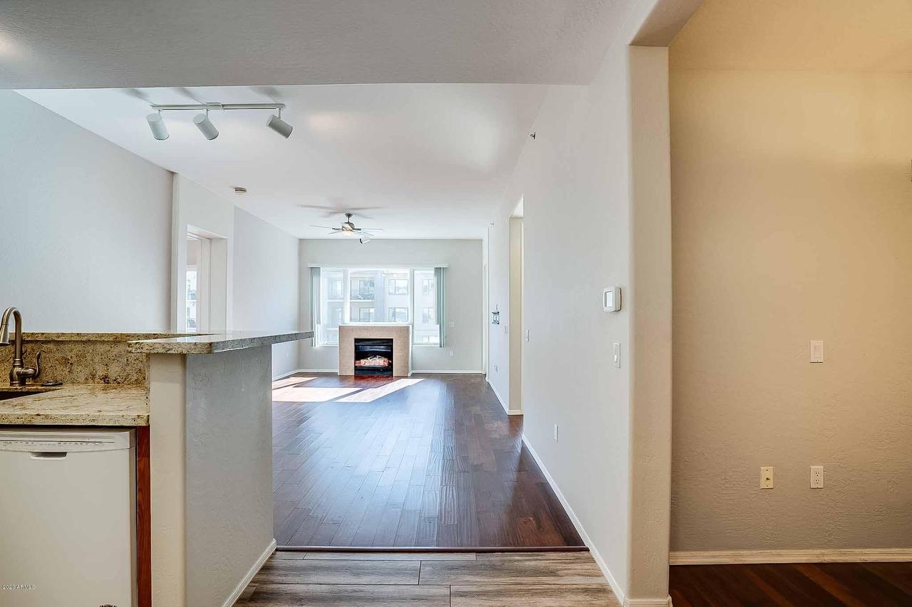 17 W Vernon Ave. #405, Phoenix, AZ 85003