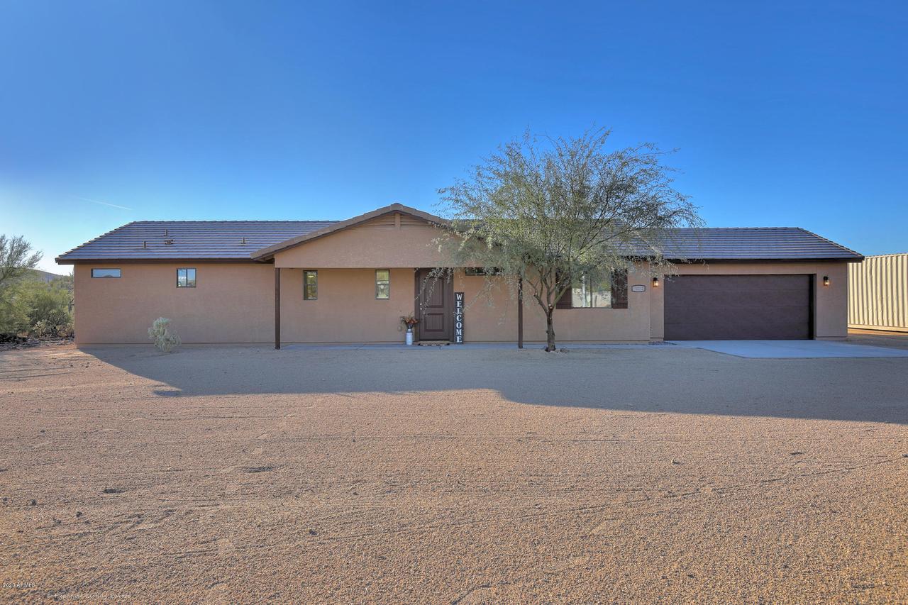 47222 N New River Rd., New River, AZ 85087