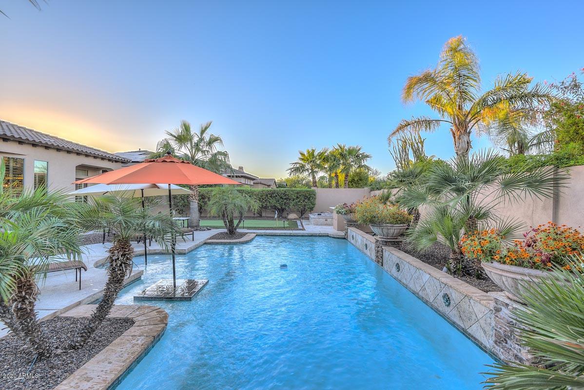 12810 W Oyer Ln., Peoria, AZ 85383