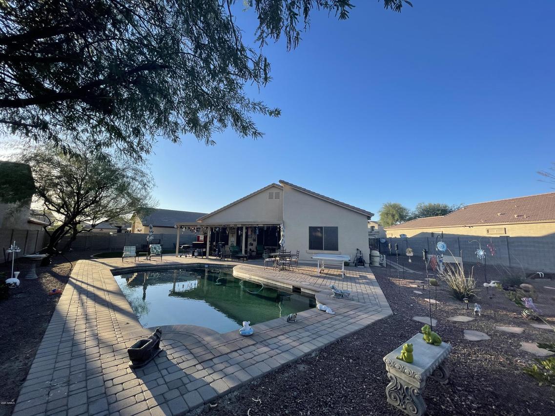 975 S 240th Dr., Buckeye, AZ 85326