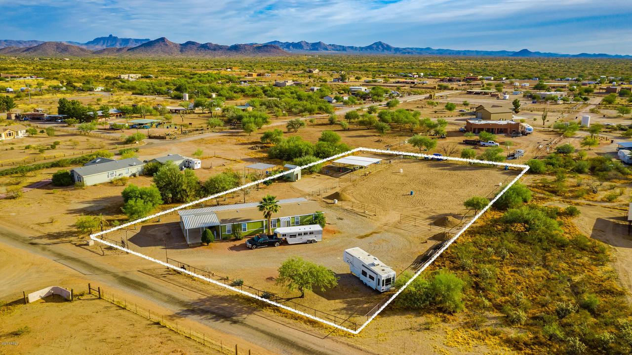 40623 N 253rd Ave., Morristown, AZ 85342