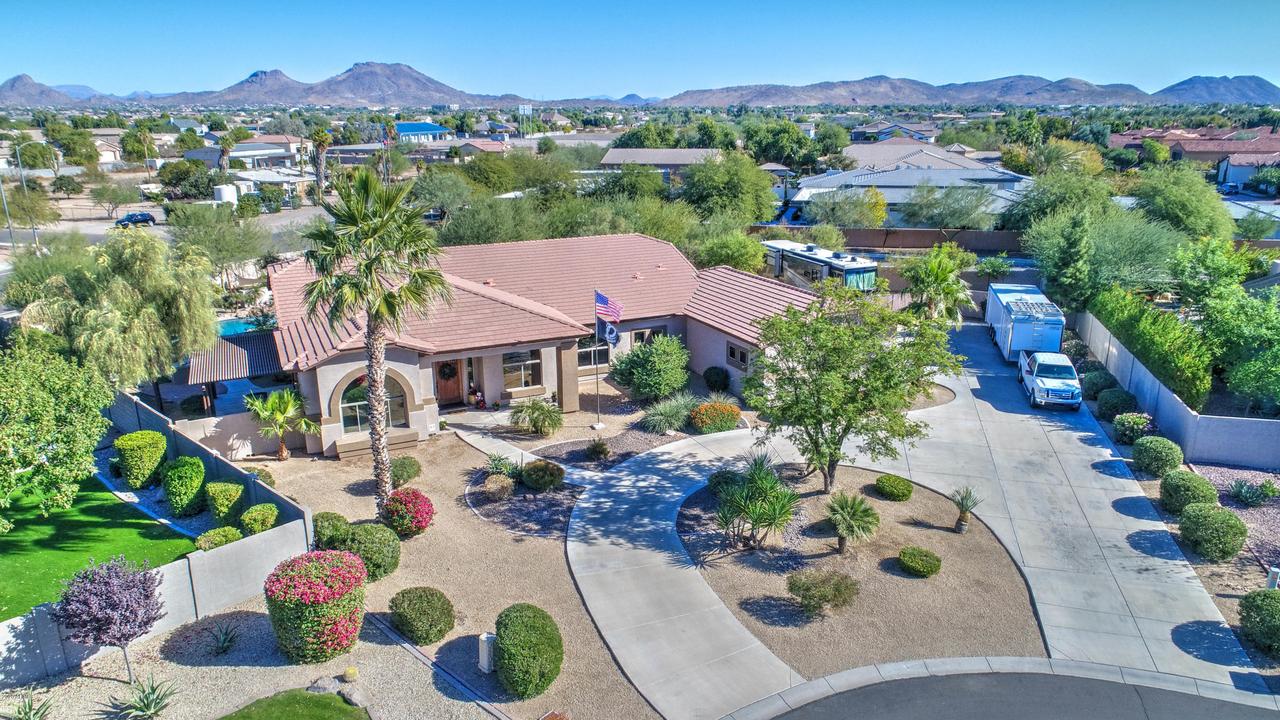 23301 N Paseo Verde Ln., Peoria, AZ 85383