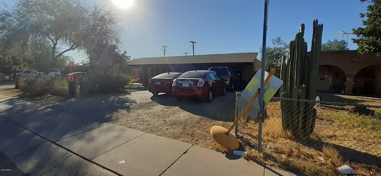 2014 N 39th Ave., Phoenix, AZ 85009