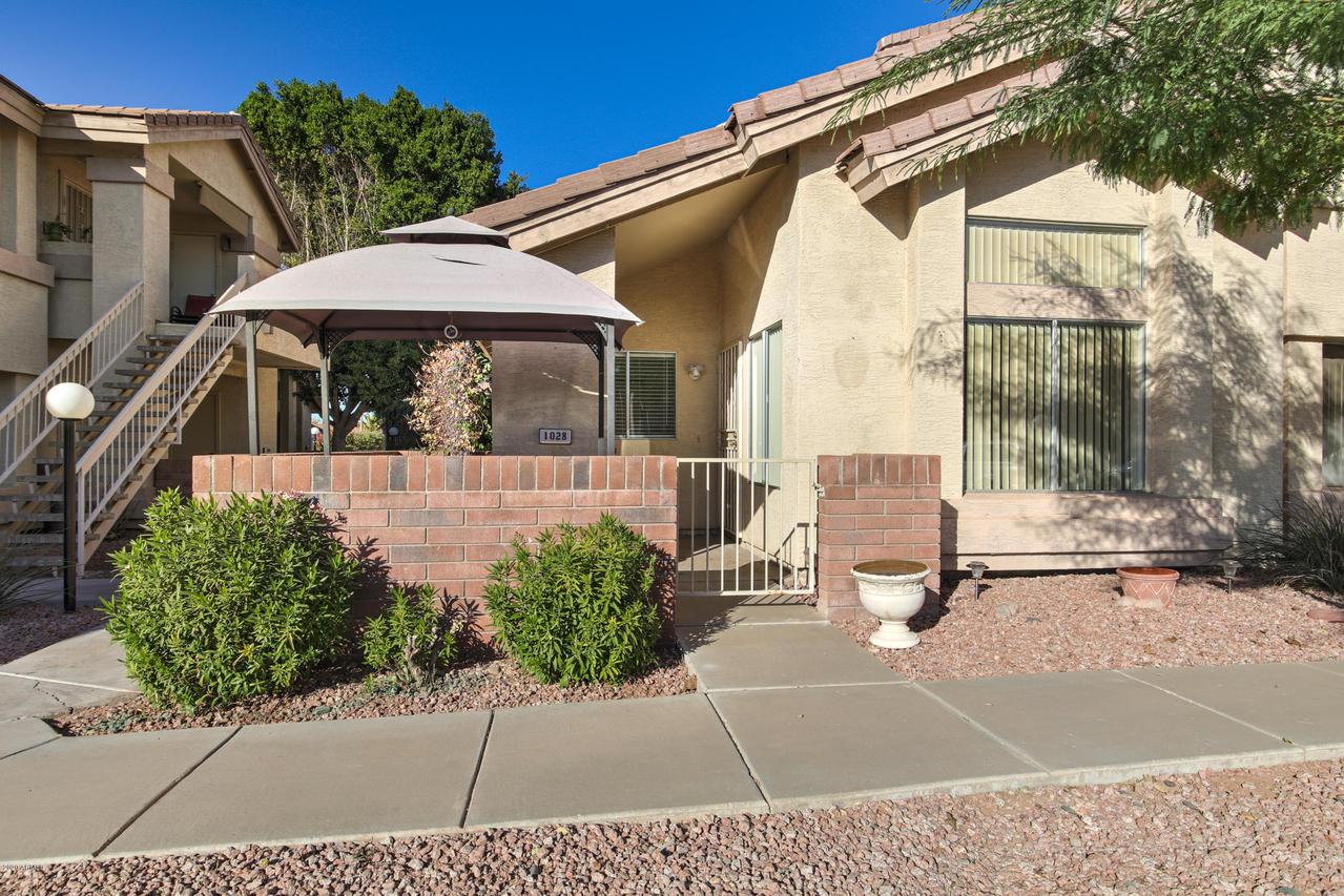 2201 N Comanche Dr. #1028, Chandler, AZ 85224