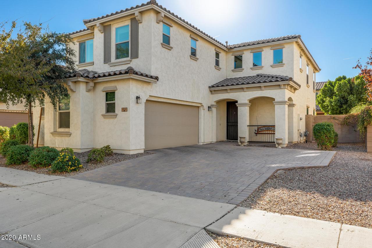 2951 E Megan St., Gilbert, AZ 85295