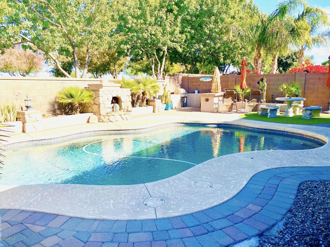 136 W Reeves Ave., San Tan Valley, AZ 85140