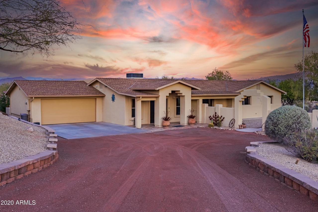 1885 Hillside Dr., Wickenburg, AZ 85390