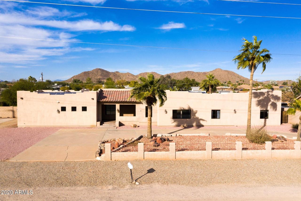 8816 W Pinnacle Peak Rd., Peoria, AZ 85383