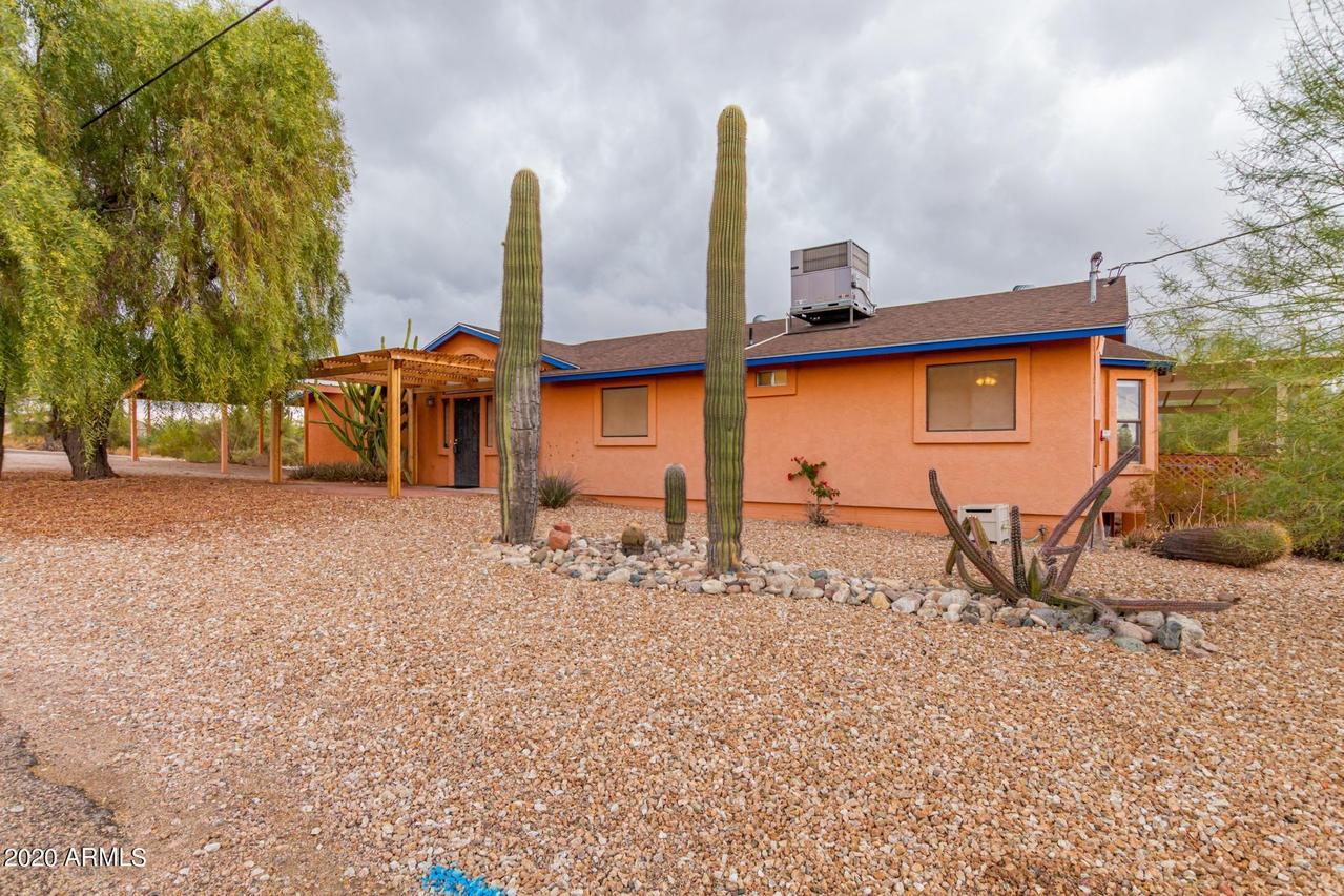 983 N Arroya Rd., Apache Junction, AZ 85119