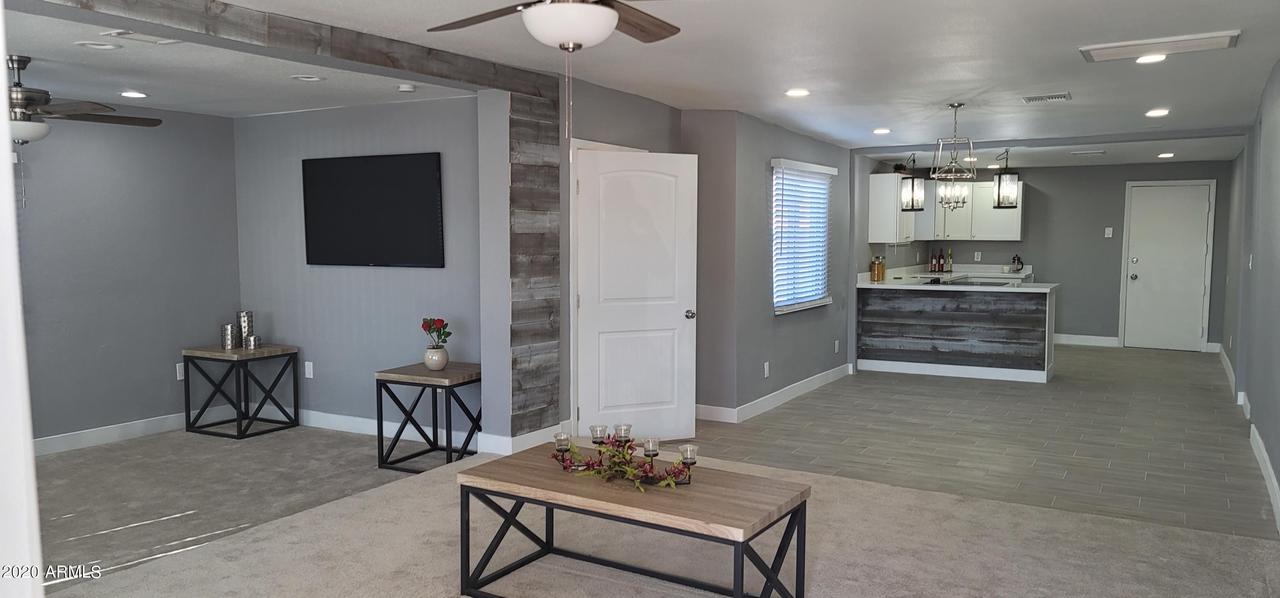 1542 W Hadley St., Phoenix, AZ 85007