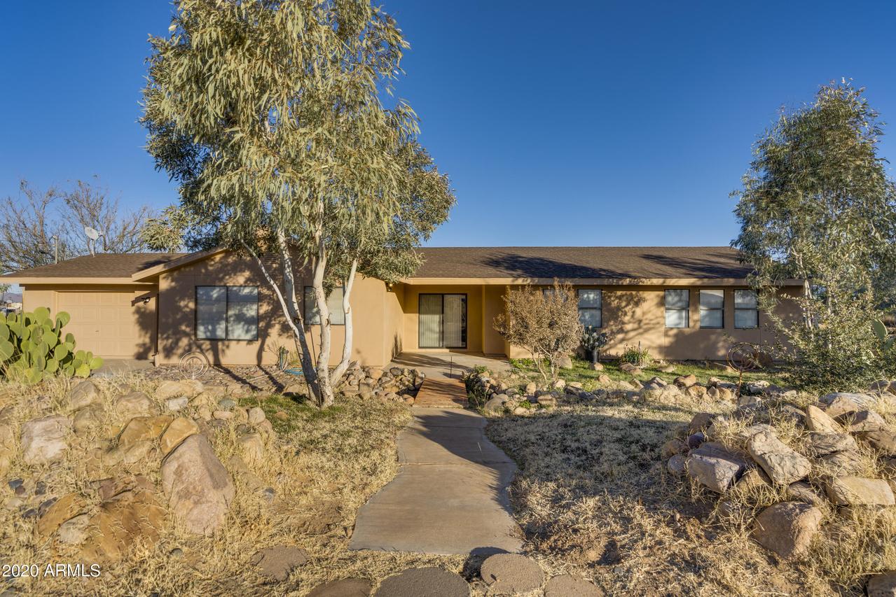 10333 S Healing Way, Hereford, AZ 85615
